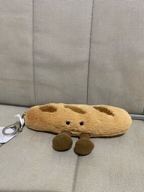 Jellycat amuseables baguette bag charm